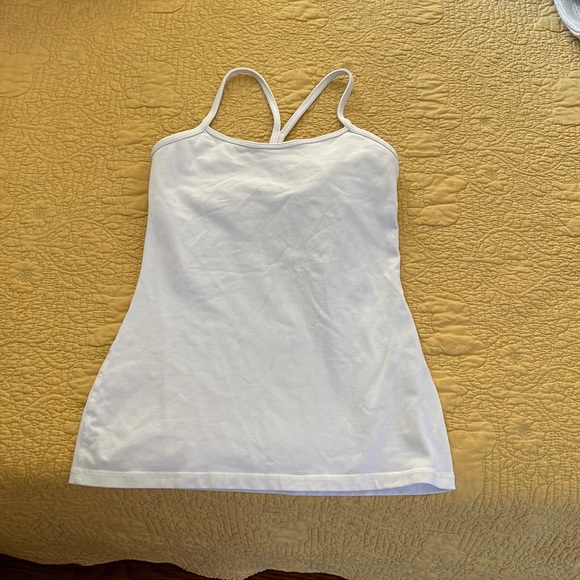 Lulu lemon power y tank